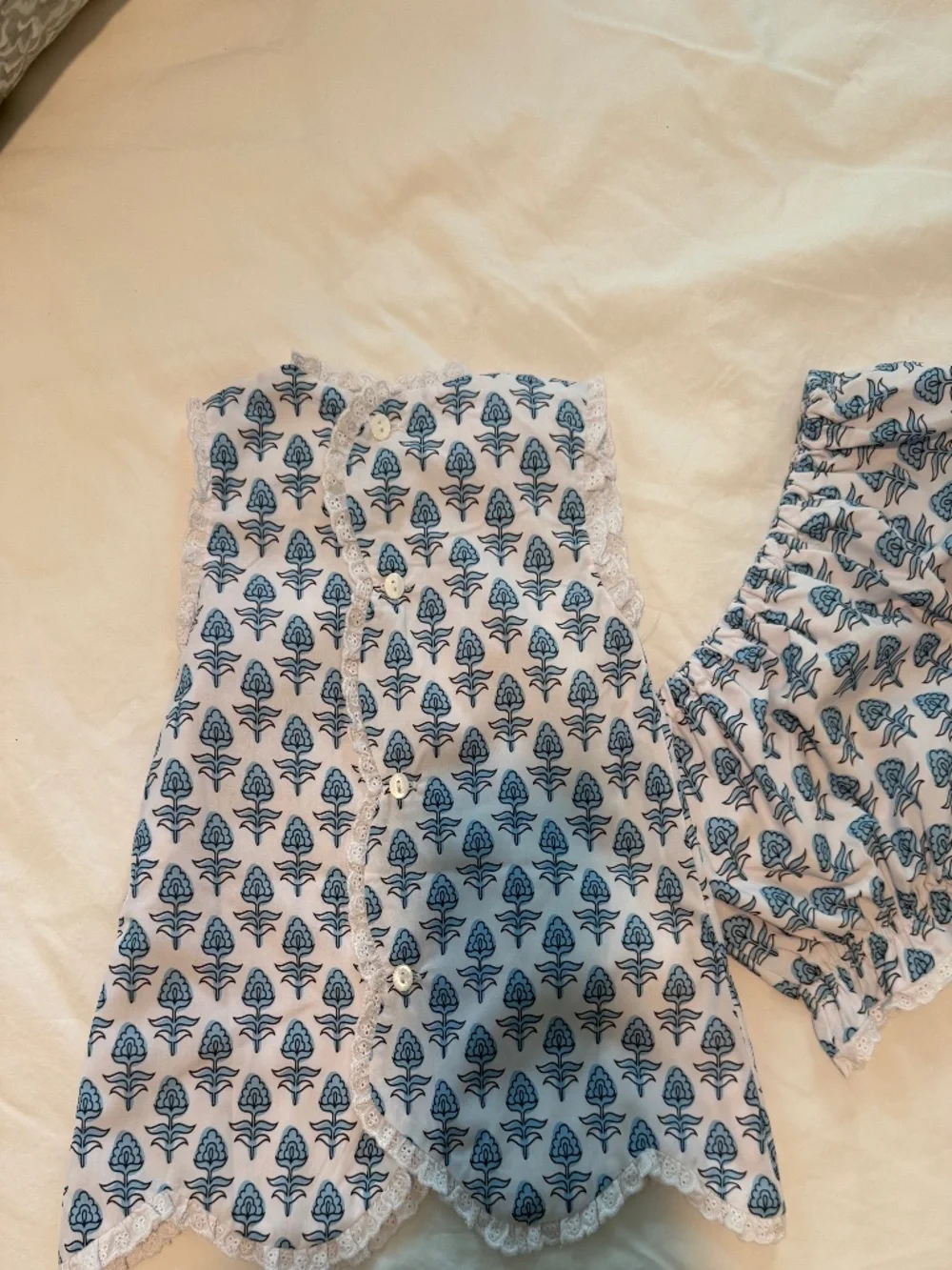 Blue Floral Scalloped Eyelet Diaper Set